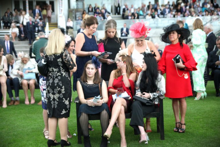What to Wear to York Racecourse, What to Wear to York